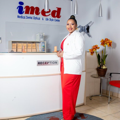 Dentist in Hatfield Pretoria Dr. Makoma Nandi Khumalo, expert in dental hygiene and orthodontics
